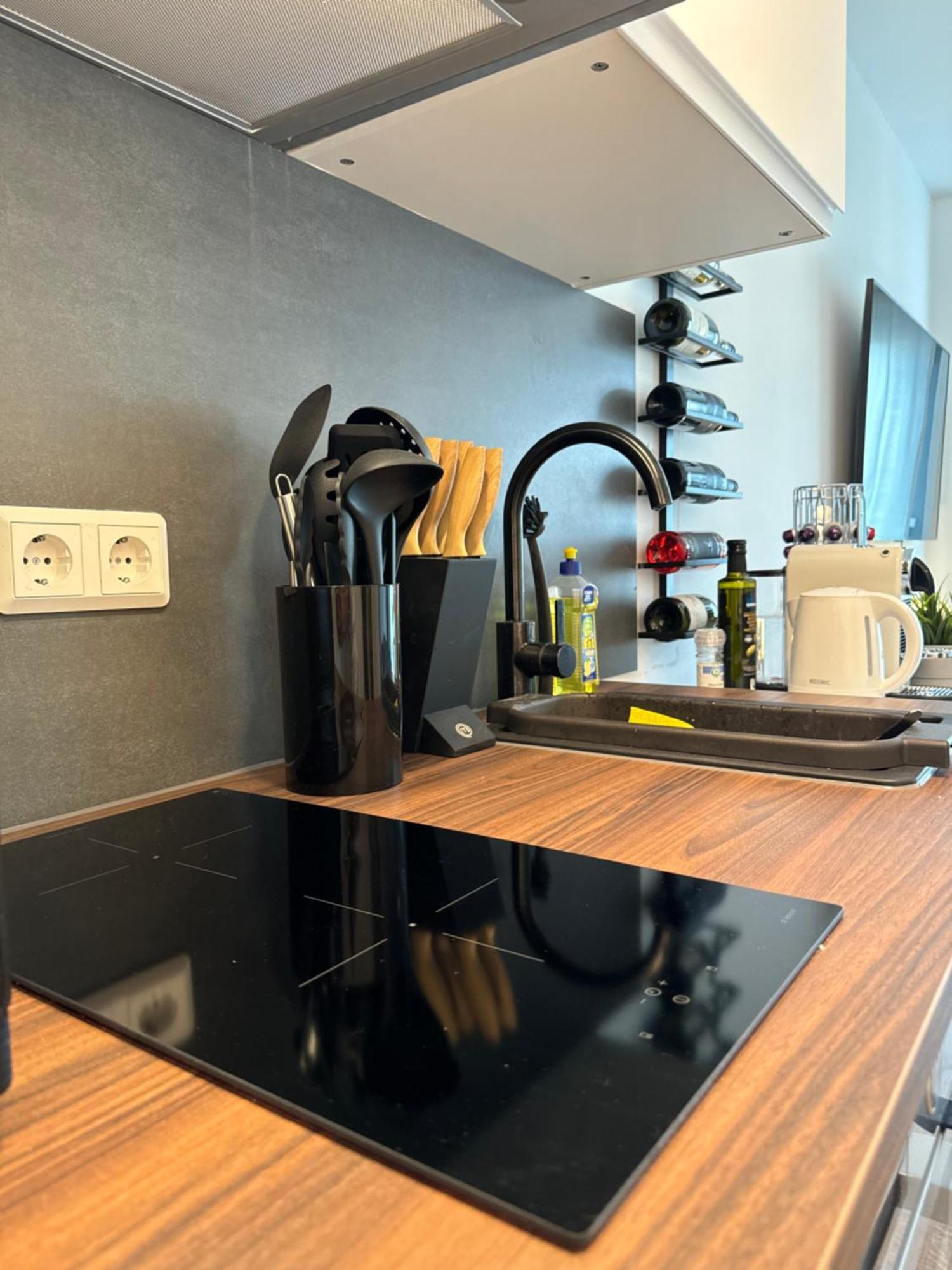 Moderne Ferienwohnung Mit Terrasse เวิร์ซบวร์ก ภายนอก รูปภาพ